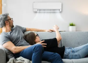 Les canicules estivales peuvent rendre votre maison étouffante et inconfortable. Alors, comment garder votre maison fraîche pendant ces périodes de chaleur intense ? Pour approfondir nous vous dévoilerons des astuces simples et efficaces pour maintenir une température agréable à l'intérieur […]